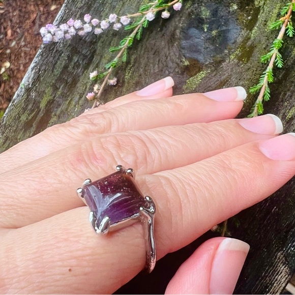 Amethyst Crystal Square Stone Purple Ring - Picture 2 of 7
